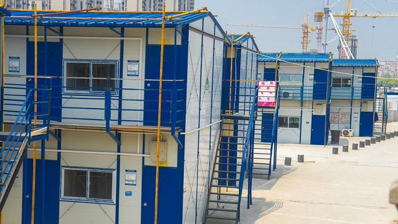 从建筑到生活：体验青岛活动板房的多重功能