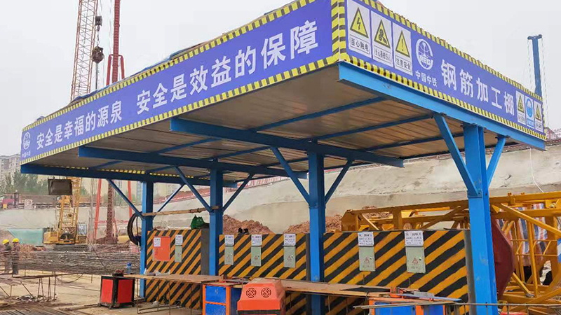 青岛钢筋加工棚施工要求是什么？常见问题与解决方案分享