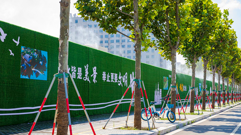 青岛工程围挡租赁还是购买？不同需求的性价比解读